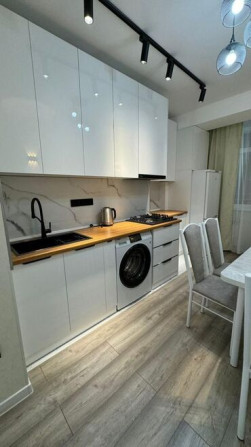1 комната, 45 м², Элитка, 1 этаж, Дизайнерский ремонт Бишкек - изображение 8