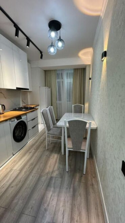 1 комната, 45 м², Элитка, 1 этаж, Дизайнерский ремонт Бишкек - изображение 3
