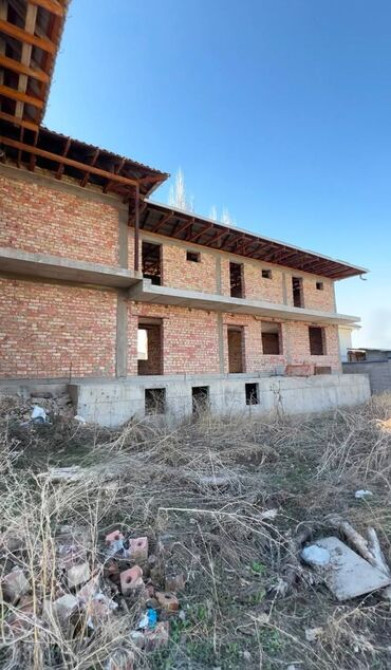 Дом, 550 м², 5 комнат, Риэлтор, ПСО (под самоотделку) Bishkek - photo 1