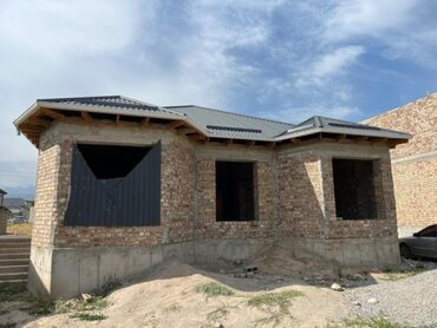 Дом, 130 м², 5 комнат, Собственник, ПСО (под самоотделку) Bishkek - photo 1