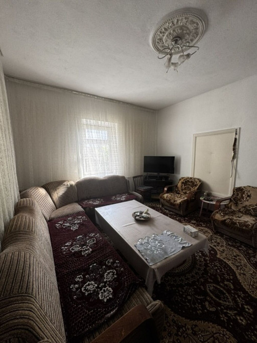 Дом, 120 м², 5 комнат, Собственник Bishkek - photo 1