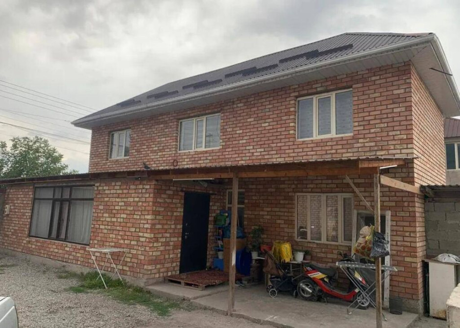 Дом, 100 м², 5 комнат, Агентство недвижимости, Евроремонт Бишкек - сүрөт 1