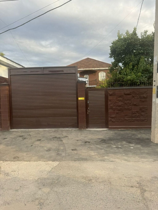 Дом, 200 м², 5 комнат, Собственник, Евроремонт Бишкек - изображение 1