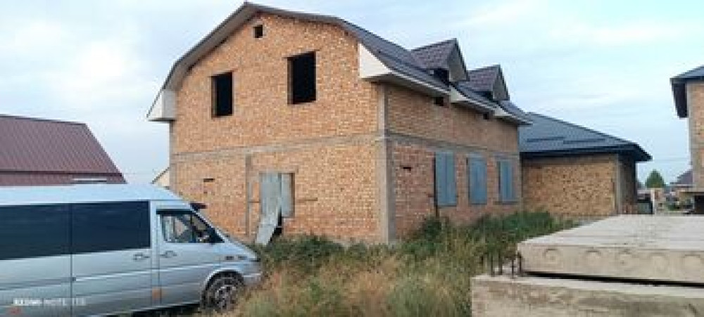 Дом, 250 м², 5 комнат, Собственник, ПСО (под самоотделку) Бишкек - сүрөт 3