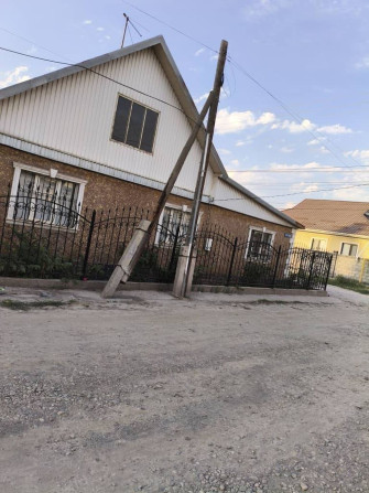 Дом, 120 м², 5 комнат, Агентство недвижимости, Евроремонт Бишкек - сүрөт 1