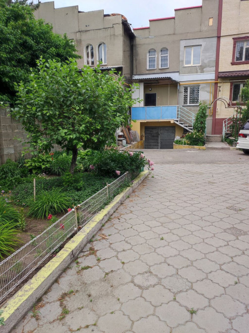 Дом, 130 м², 5 комнат, Собственник, Евроремонт Бишкек - изображение 1