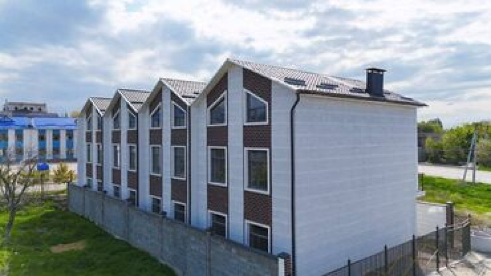 Таунхаус, 167 м², 5 комнат, Агентство недвижимости Bishkek - photo 1