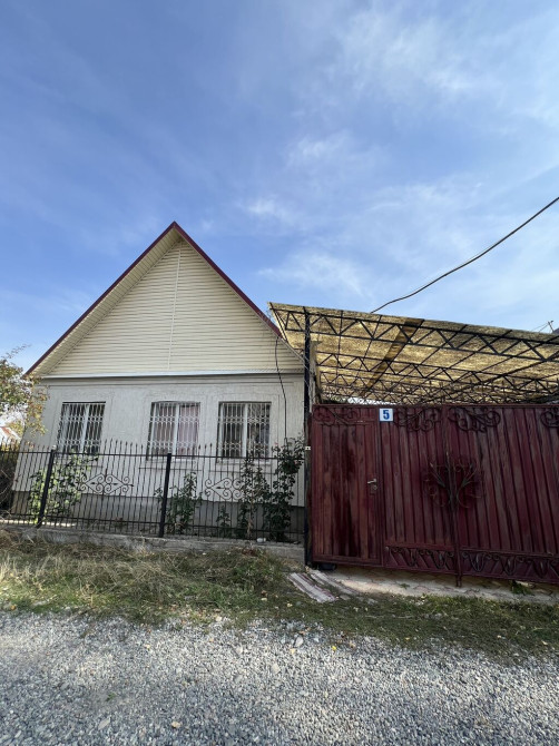 Дом, 120 м², 5 комнат, Собственник, Евроремонт Бишкек - изображение 1