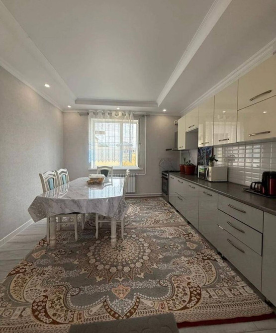 Дом, 120 м², 5 комнат, Агентство недвижимости, Евроремонт Бишкек - сүрөт 1