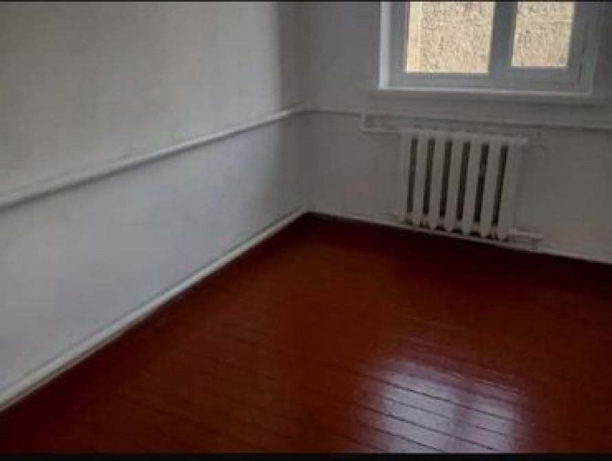 Дом, 74 м², 5 комнат, Собственник, Косметический ремонт Бишкек - изображение 4