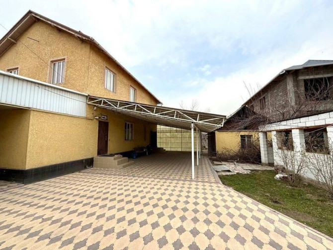 Дом, 140 м², 5 комнат, Агентство недвижимости Bishkek - photo 1