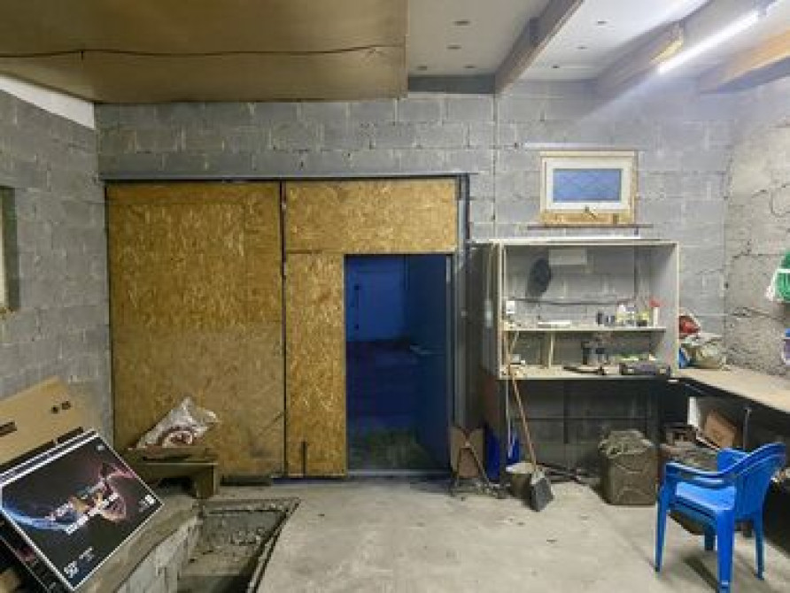 42 м², Бетонный, Кирпичный | Подвал, погреб, Смотровая яма Бишкек - сүрөт 4