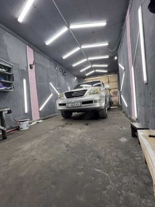 42 м², Кирпичный | Смотровая яма, Охрана, Подвал, погреб Bishkek - photo 2