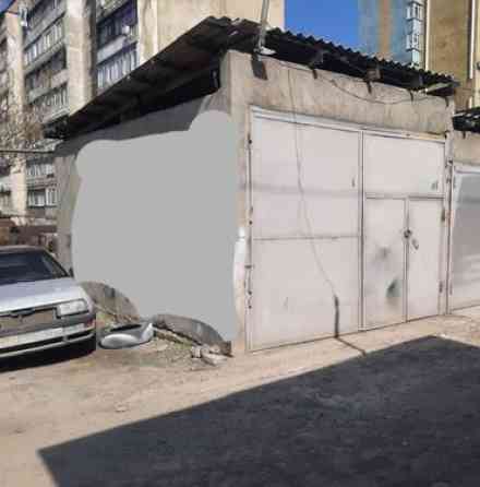 27 м², Кирпичный | Смотровая яма, Охрана Бишкек