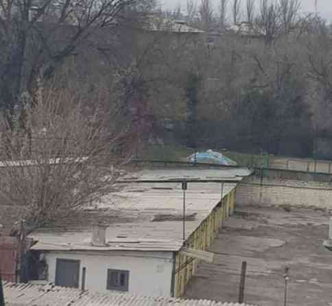 18 м², Кирпичный | Смотровая яма, Охрана, Подвал, погреб Бишкек