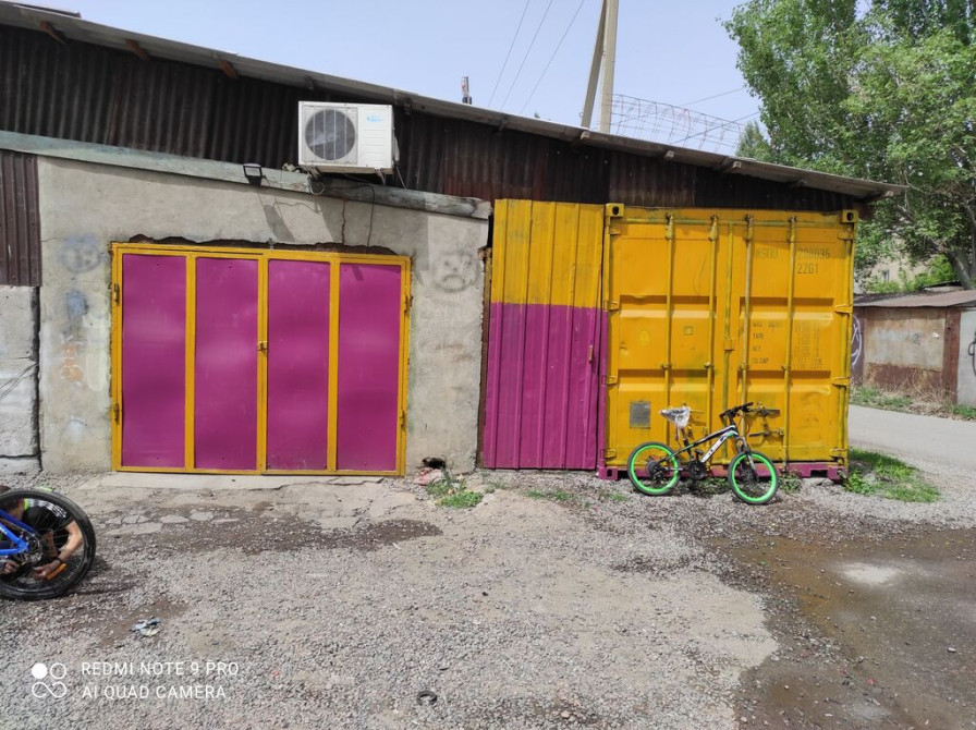 50 м², Кирпичный | Смотровая яма Бишкек - изображение 1