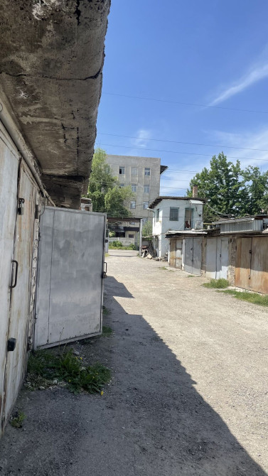 25 м², Кирпичный | Охрана, Подвал, погреб, Смотровая яма Бишкек - изображение 1