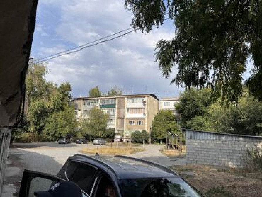 6 м², Бетонный, Кирпичный | Подвал, погреб, Смотровая яма Бишкек - сүрөт 3