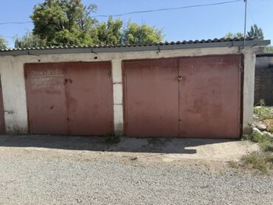 40 м², Бетонный | Подвал, погреб Bishkek - photo 1