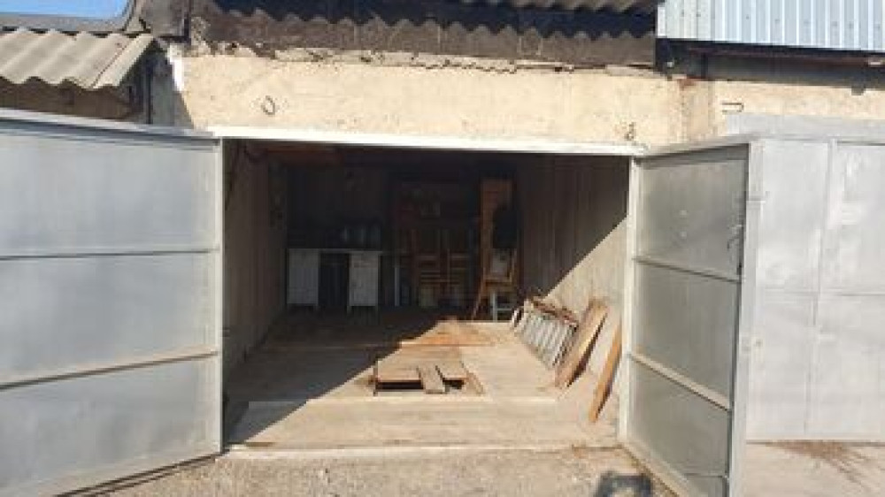 15 м², Бетонный | Смотровая яма, Охрана Bishkek - photo 3