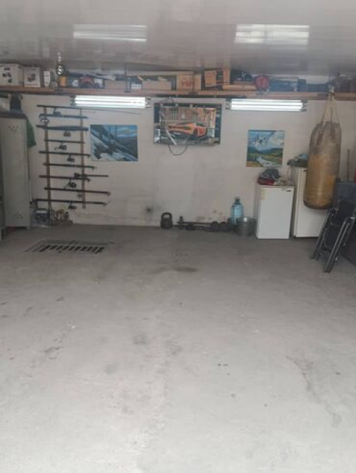 42 м², Бетонный | Подвал, погреб Bishkek - photo 2