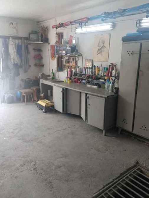 42 м², Бетонный | Подвал, погреб Bishkek - photo 4