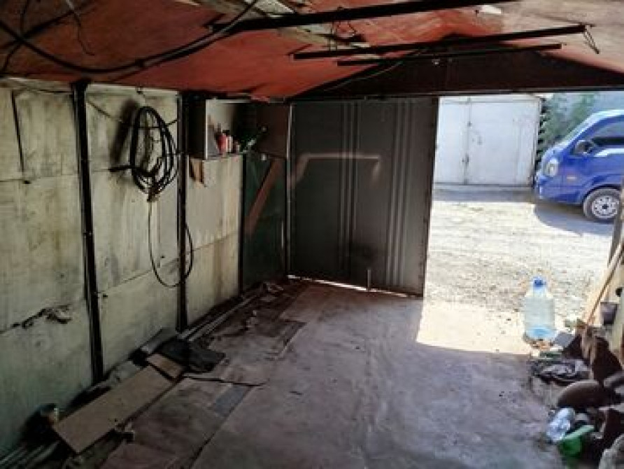 18 м², Металлический | Смотровая яма, Охрана, Подвал, погреб Бишкек - сүрөт 3