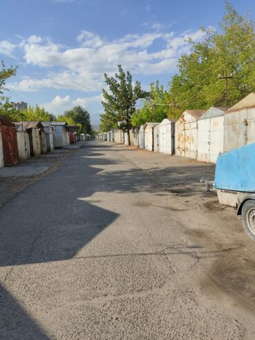 18 м², Металлический | Смотровая яма, Охрана Бишкек - сүрөт 2