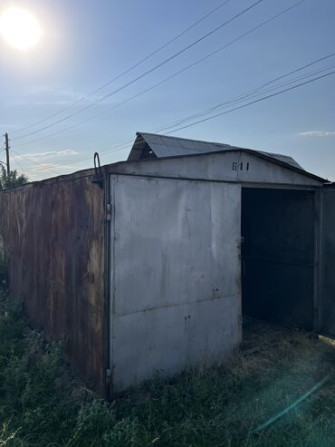 Срочно продается Гараж, длинна 6 метров, ширина 3 метра, состояние как Бишкек - изображение 4