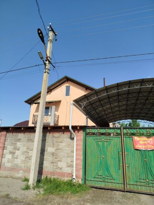 Дом, 186 м², 6 комнат, Собственник, Косметический ремонт Бишкек - сүрөт 2