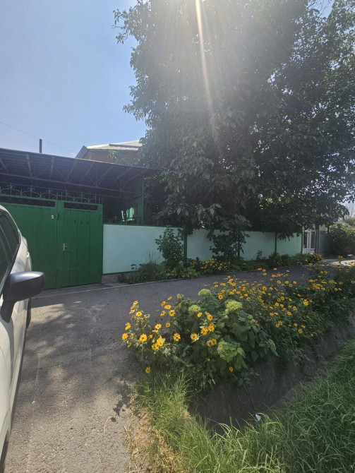 Дом, 220 м², 6 комнат, Агентство недвижимости, Косметический ремонт Бишкек - сүрөт 1