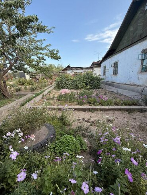 Дом, 80 м², 6 комнат, Агентство недвижимости, Косметический ремонт Бишкек - сүрөт 2