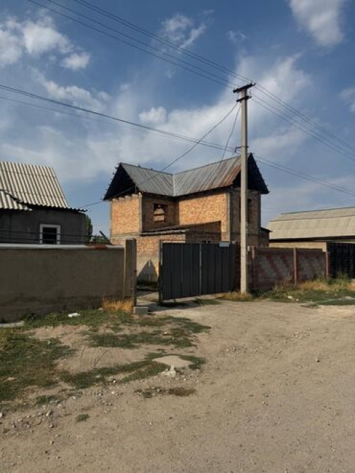 Дом, 180 м², 6 комнат, Собственник, ПСО (под самоотделку) Бишкек - сүрөт 2