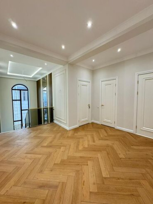 Дом, 320 м², 6 комнат, Агентство недвижимости, Дизайнерский ремонт Бишкек - сүрөт 6