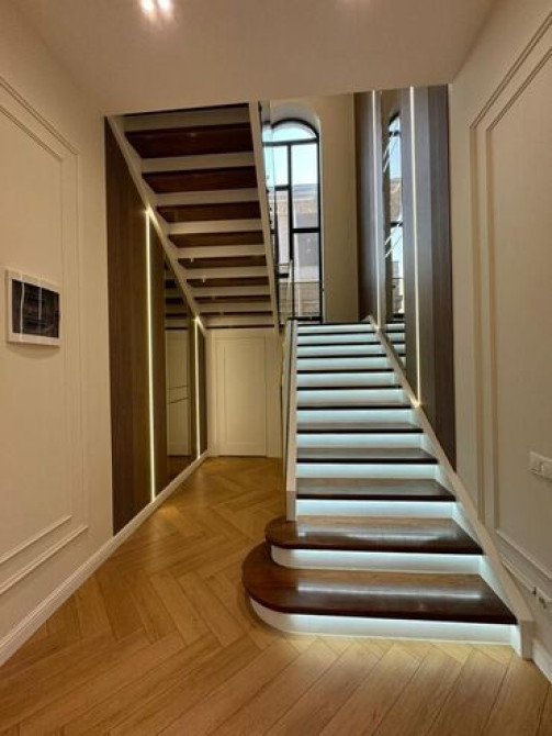 Дом, 320 м², 6 комнат, Агентство недвижимости, Дизайнерский ремонт Бишкек - сүрөт 5