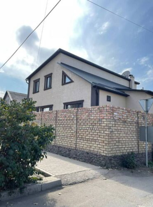 Дом, 177 м², 6 комнат, Агентство недвижимости, Евроремонт Бишкек - изображение 2