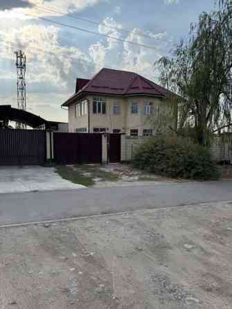 Дом, 200 м², 6 комнат, Агентство недвижимости, Евроремонт Бишкек
