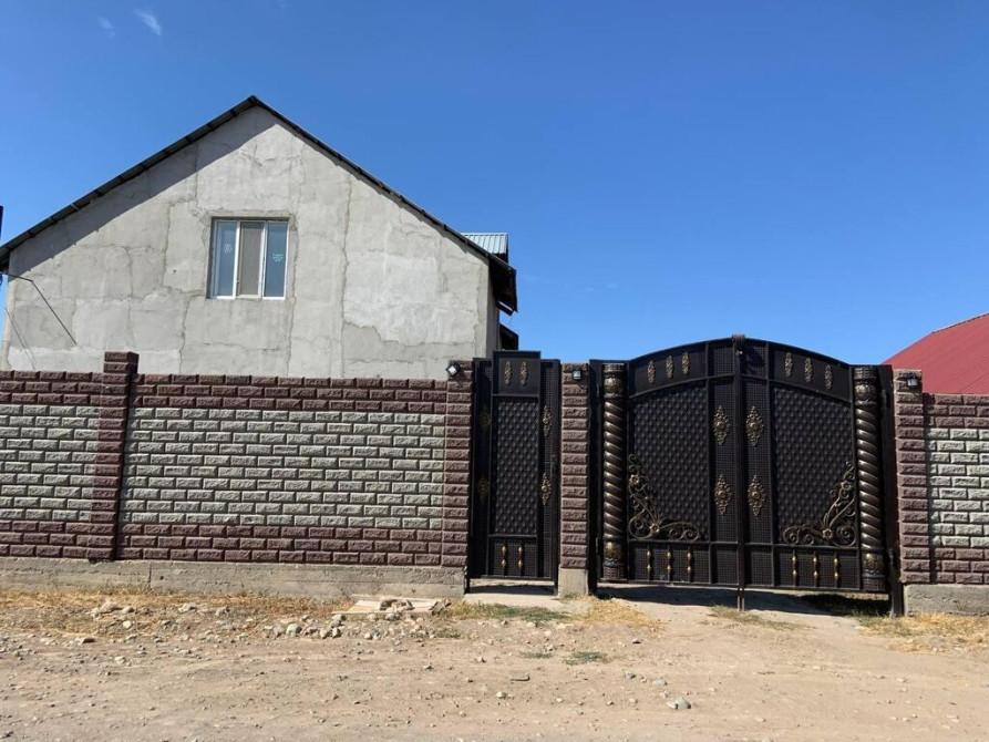 Дом, 180 м², 6 комнат, Собственник, Евроремонт Бишкек - изображение 1