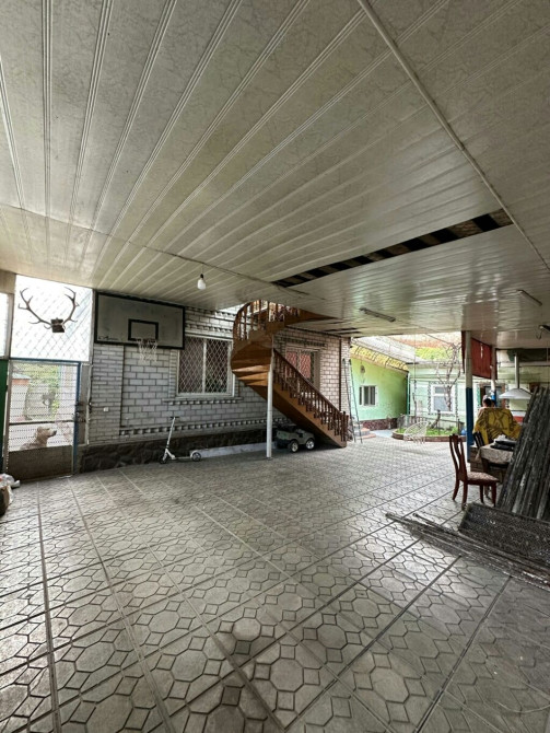 Дом, 130 м², 6 комнат, Собственник, Старый ремонт Бишкек - изображение 1