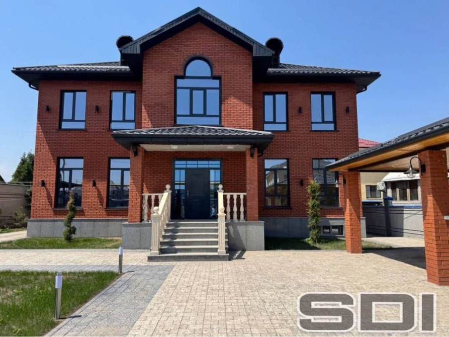 Дом, 360 м², 6 комнат, Агентство недвижимости, Евроремонт Бишкек - сүрөт 1