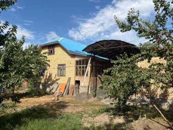 Дом, 130 м², 6 комнат, Собственник Бишкек