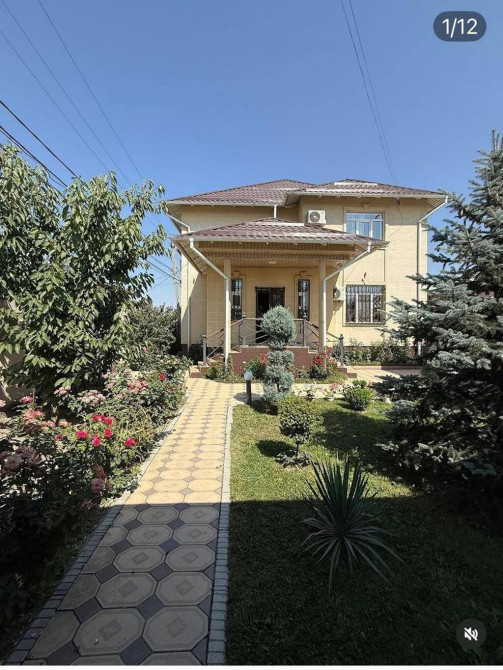 Дом, 240 м², 6 комнат, Агентство недвижимости, Евроремонт Бишкек - сүрөт 1