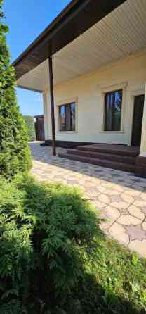 Дом, 355 м², 6 комнат, Собственник Бишкек
