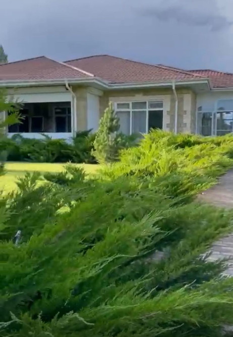 Коттедж, 295 м², 6 комнат, Риэлтор, Евроремонт Бишкек - изображение 1