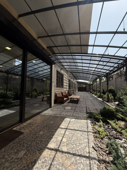 Дом, 550 м², 7 комнат, Собственник, Евроремонт Bishkek - photo 1