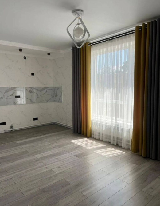 Дом, 176 м², 7 комнат, Агентство недвижимости, Евроремонт Бишкек - изображение 1