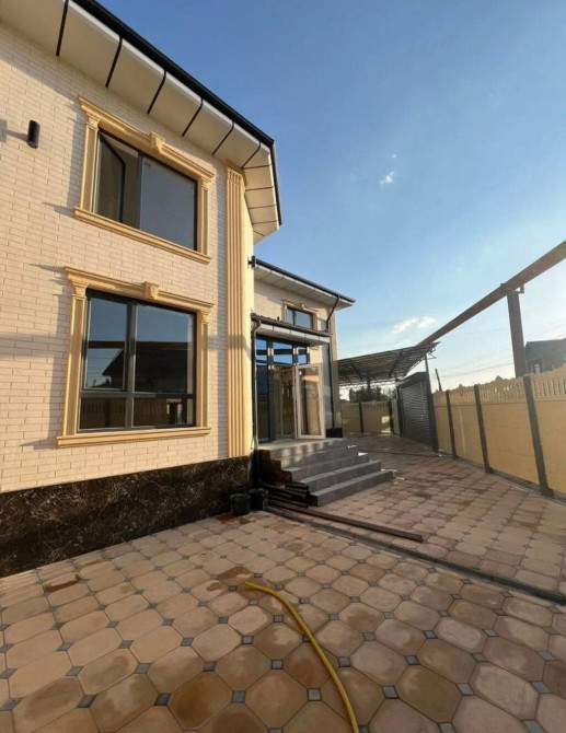 Дом, 175 м², 7 комнат, Агентство недвижимости, Евроремонт Бишкек - сүрөт 1