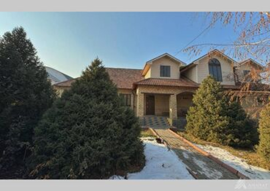 Дом, 220 м², 7 комнат, Агентство недвижимости, Евроремонт Bishkek - photo 1