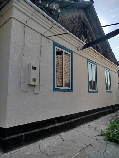 Дом, 200 м², 7 комнат, Собственник, Старый ремонт Bishkek - photo 1