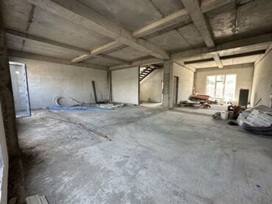 Таунхаус, 211 м², 7 комнат, Риэлтор, ПСО (под самоотделку) Bishkek - photo 4